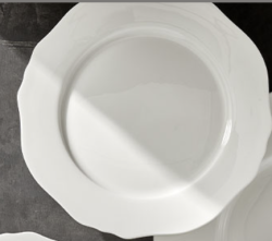 MAGNOLIA DINNER PLATE (Qty of 10)